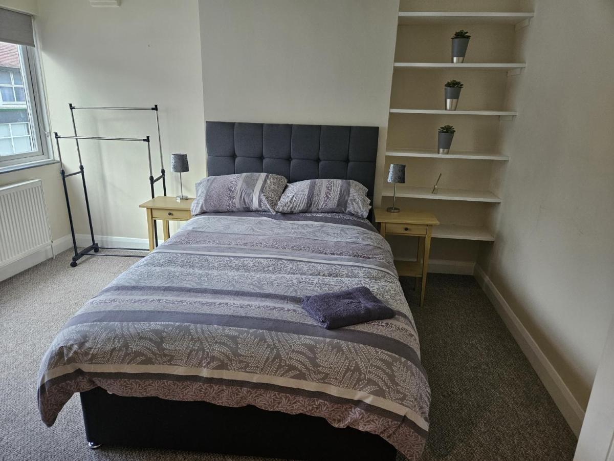 Leigh-On-Sea Retreat - 2 Bedroom Apartment Exterior photo